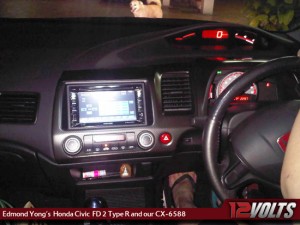 12V Customer Corner - Edmond Yong's Honda Civic FD2 Type R with our CX-6588 DVD Player